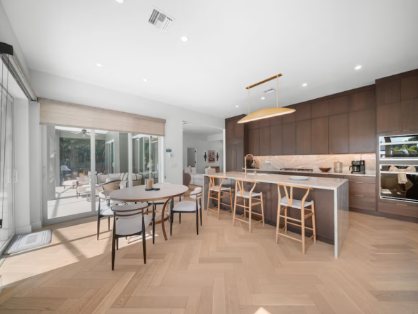 Luxurious Naples Designer Home with Water Views - Book Your Stay Today!
